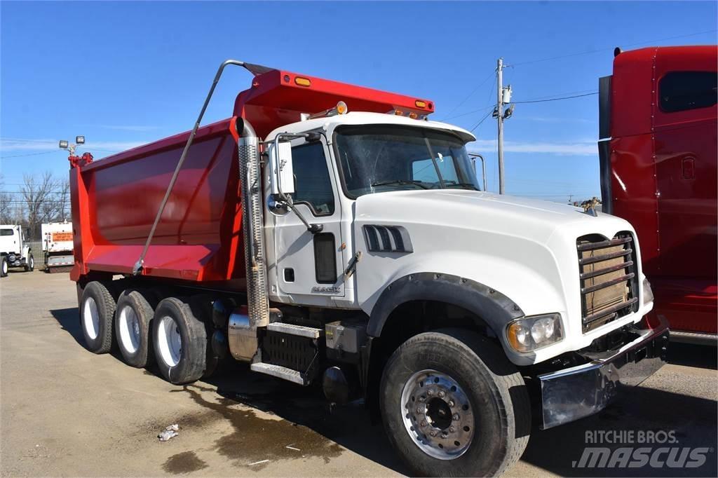 Mack GRANITE GU713 Billenő teherautók
