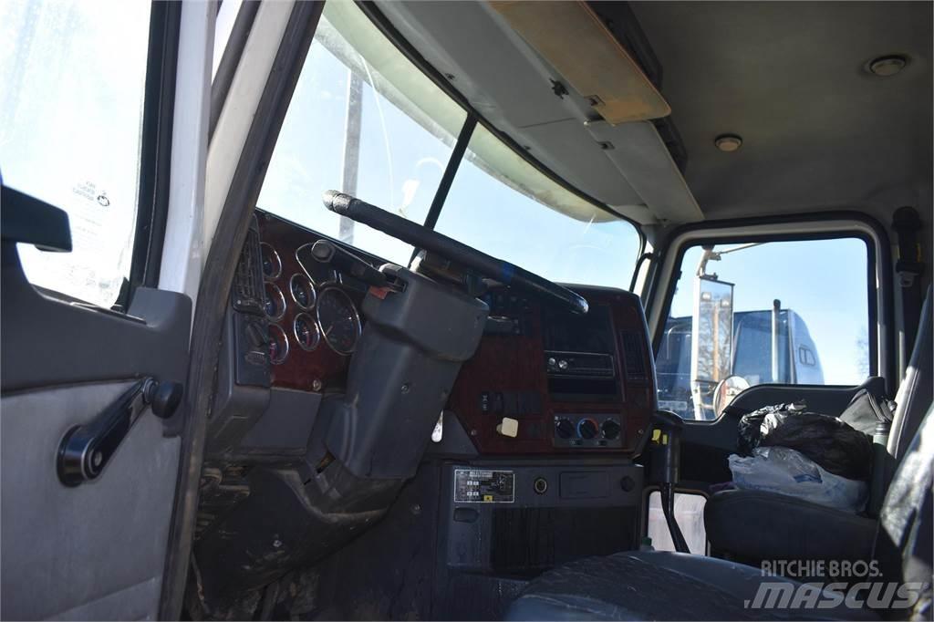 Mack GRANITE GU713 Billenő teherautók