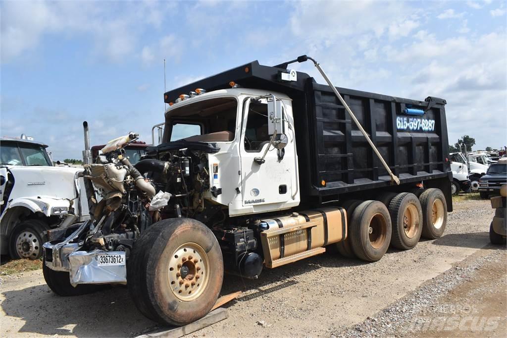 Mack GRANITE GU713 Billenő teherautók