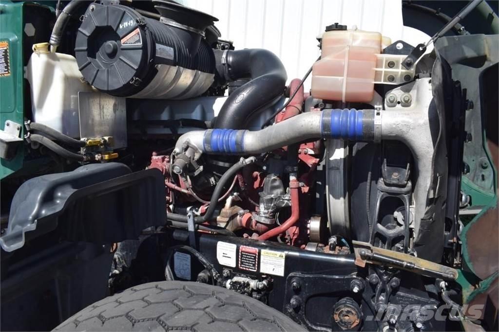 Mack GRANITE GU713 Tartályos teherautók