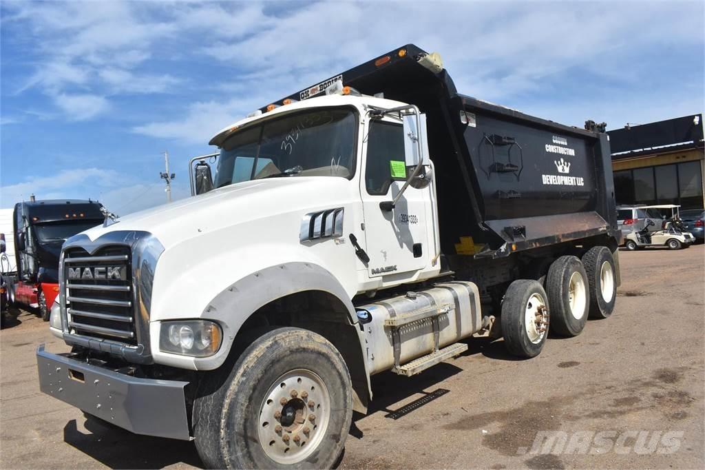 Mack GRANITE GU713 Billenő teherautók