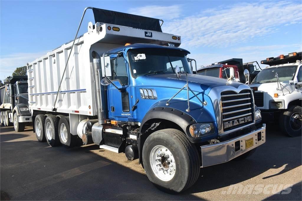 Mack GRANITE GU713 Billenő teherautók