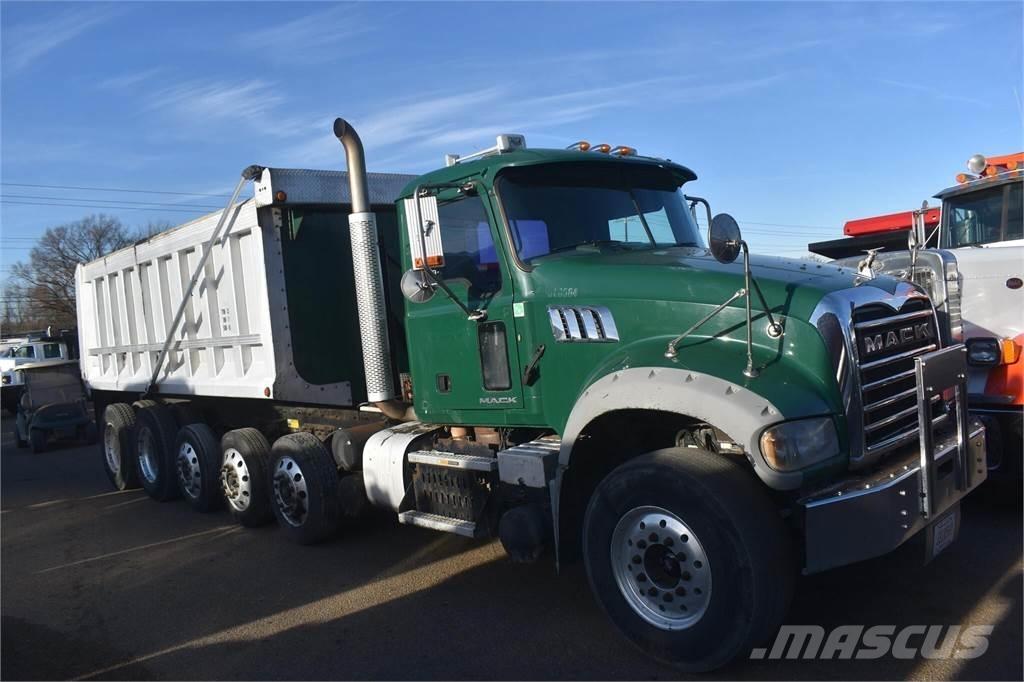Mack GRANITE GU713 Billenő teherautók