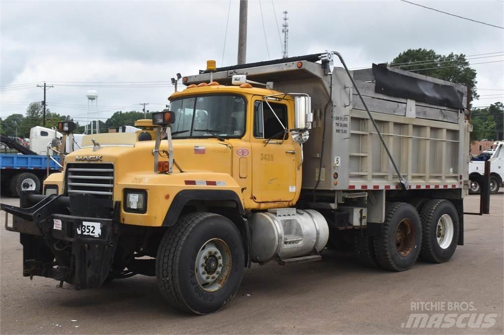 Mack RD688S Billenő teherautók