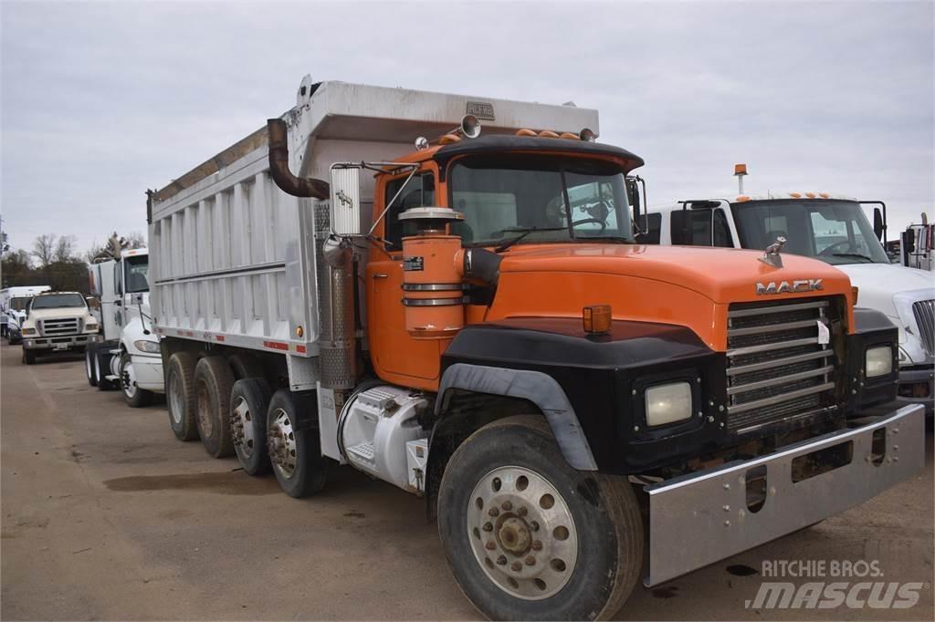 Mack RD688S Billenő teherautók