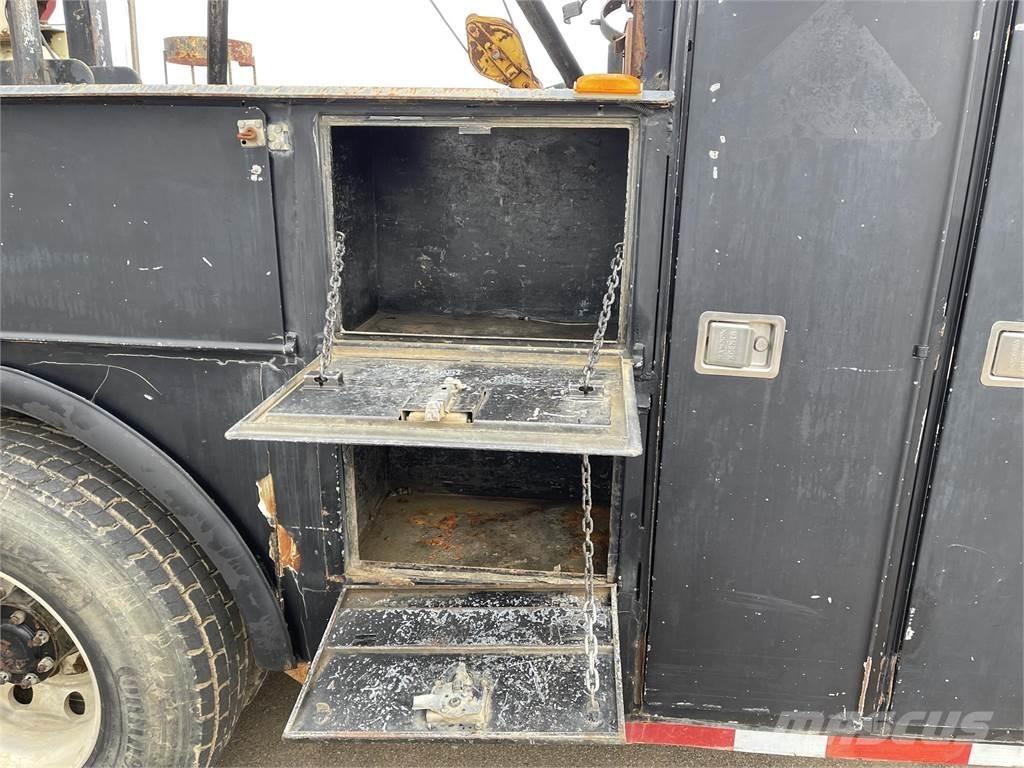 Mack VISION CX612 Közúti karbantartó haszongépek