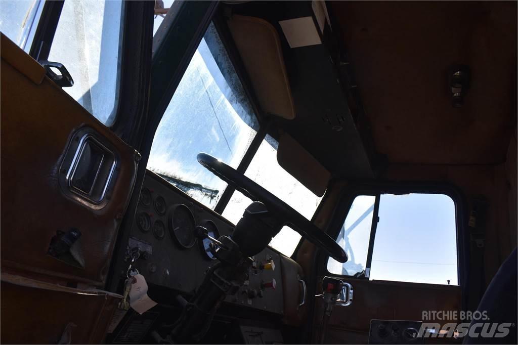  MARMON 330 Darus teherautók