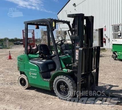 Mitsubishi FG25N Targoncák-Egyéb