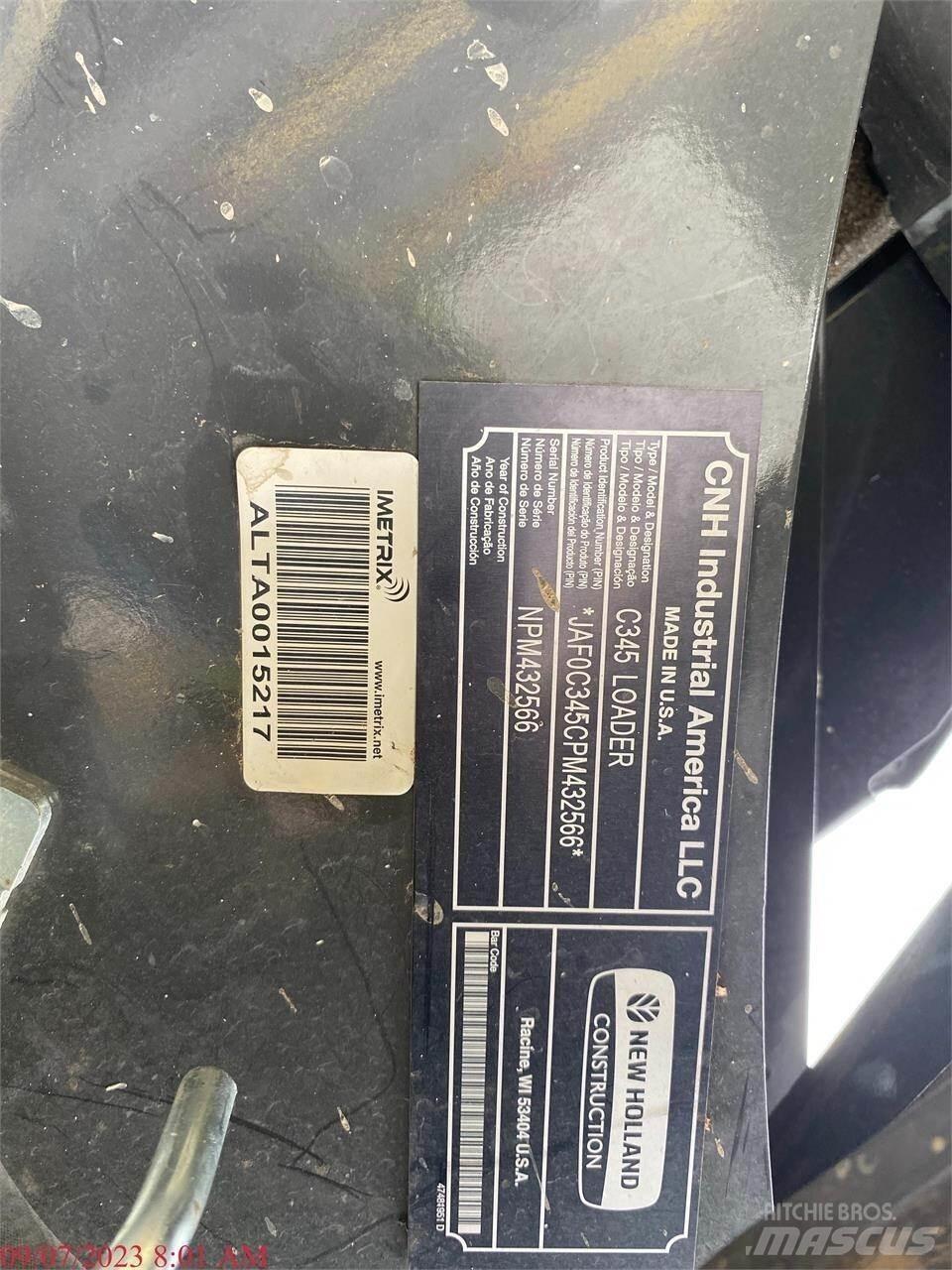 New Holland C345 Kompaktrakodók