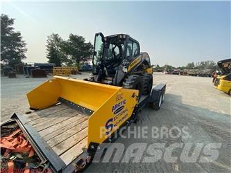 New Holland L334 Kompaktrakodók