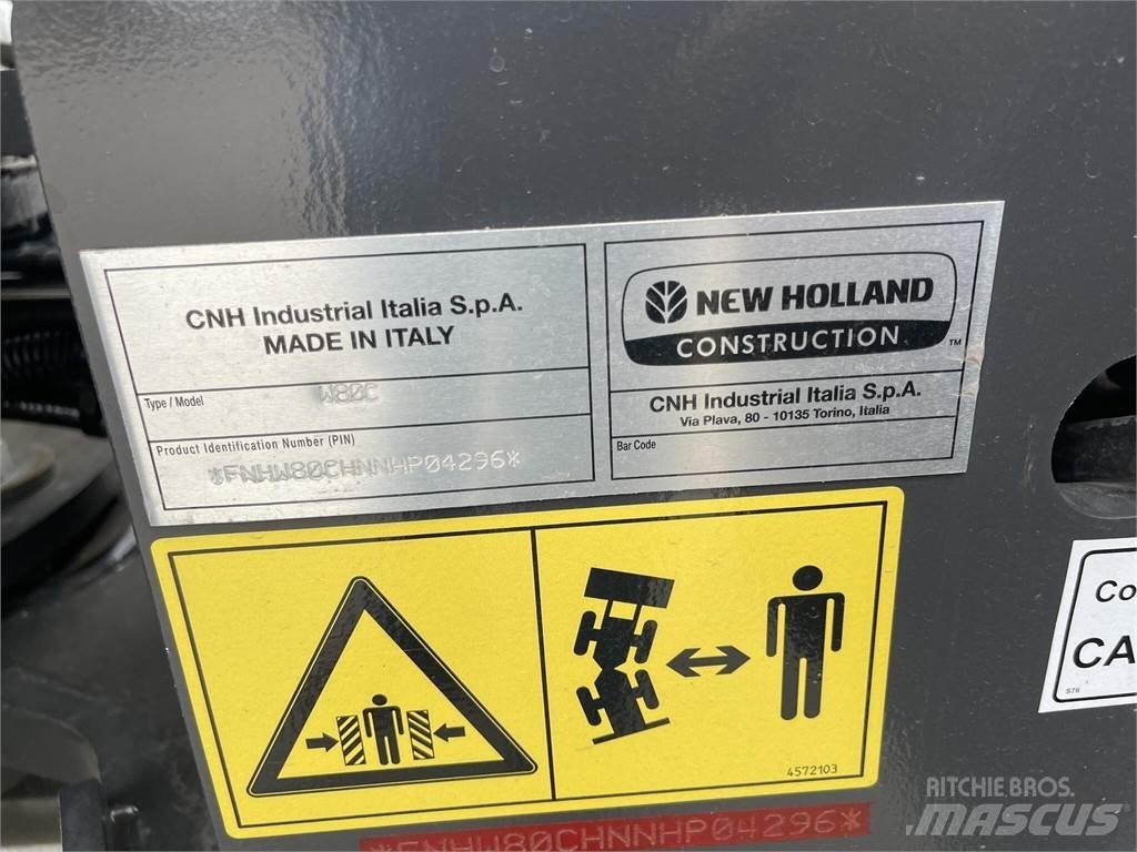 New Holland W80C Gumikerekes homlokrakodók