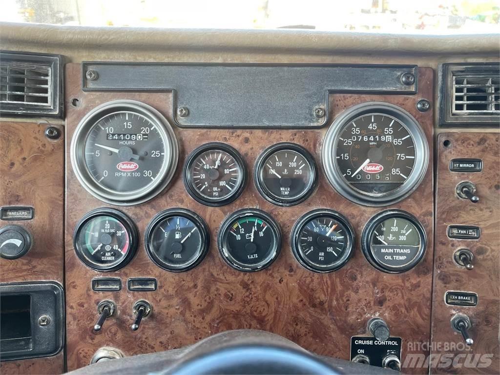 Peterbilt 335 Vízszállító teherautók