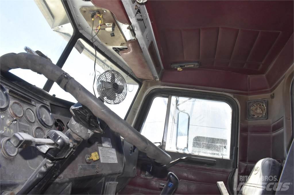 Peterbilt 357 Billenő teherautók