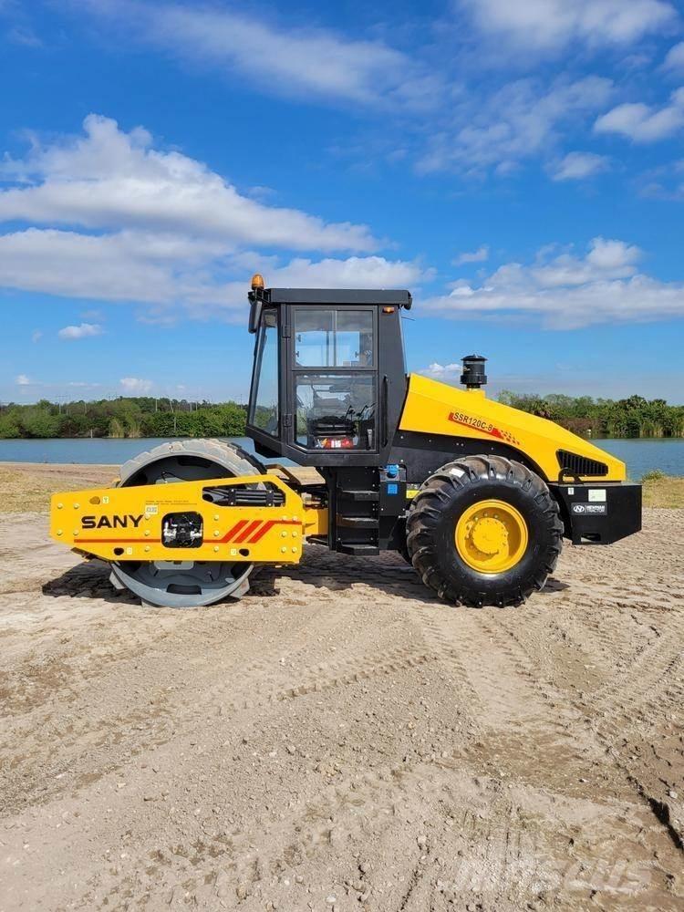 Sany SSR120C-8 Ikerdobos hengerek