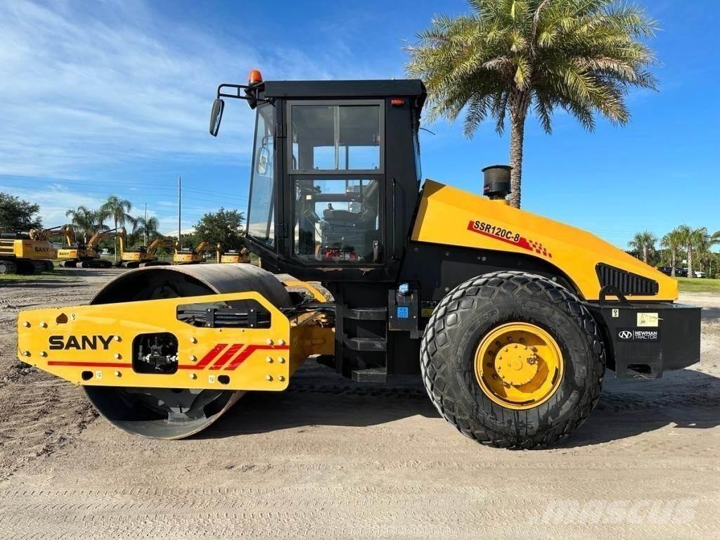 Sany SSR120C-8 Ikerdobos hengerek
