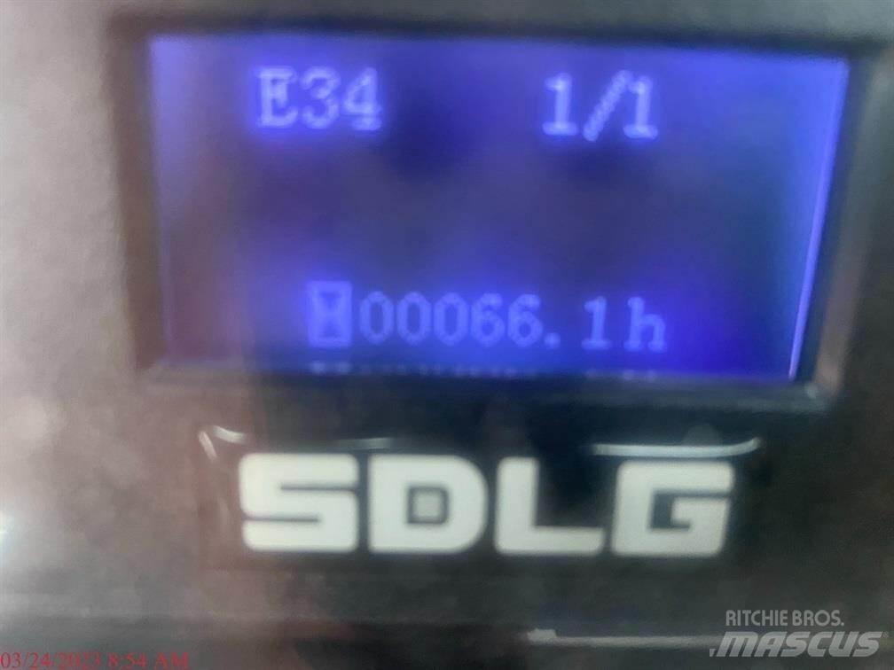 SDLG L948F Gumikerekes homlokrakodók