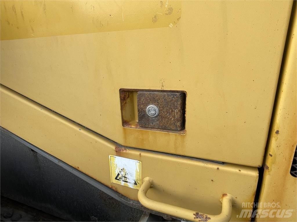 SDLG LG938L Gumikerekes homlokrakodók