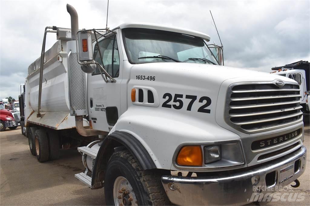 Sterling L9500 Billenő teherautók