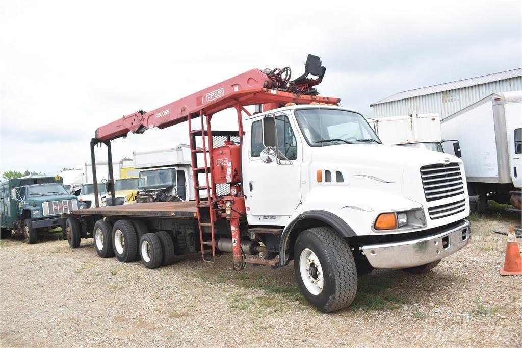 Sterling LT9500 Darus teherautók