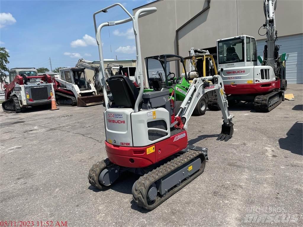 Takeuchi TB210R Mini kotrók < 7t
