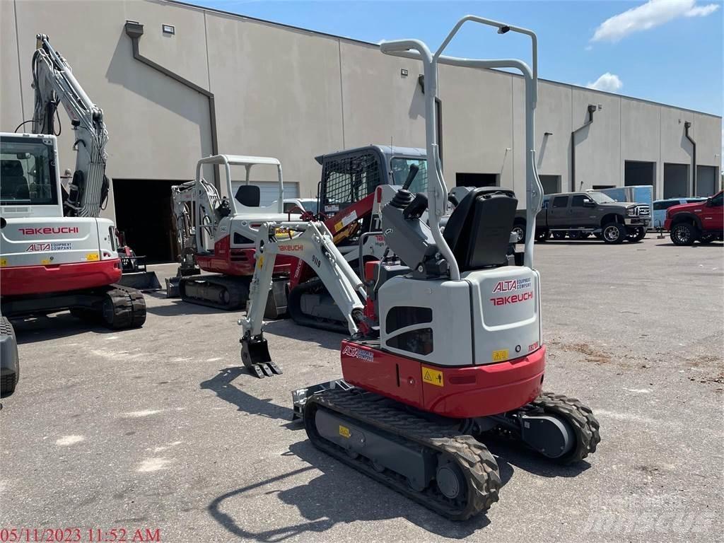 Takeuchi TB210R Mini kotrók < 7t