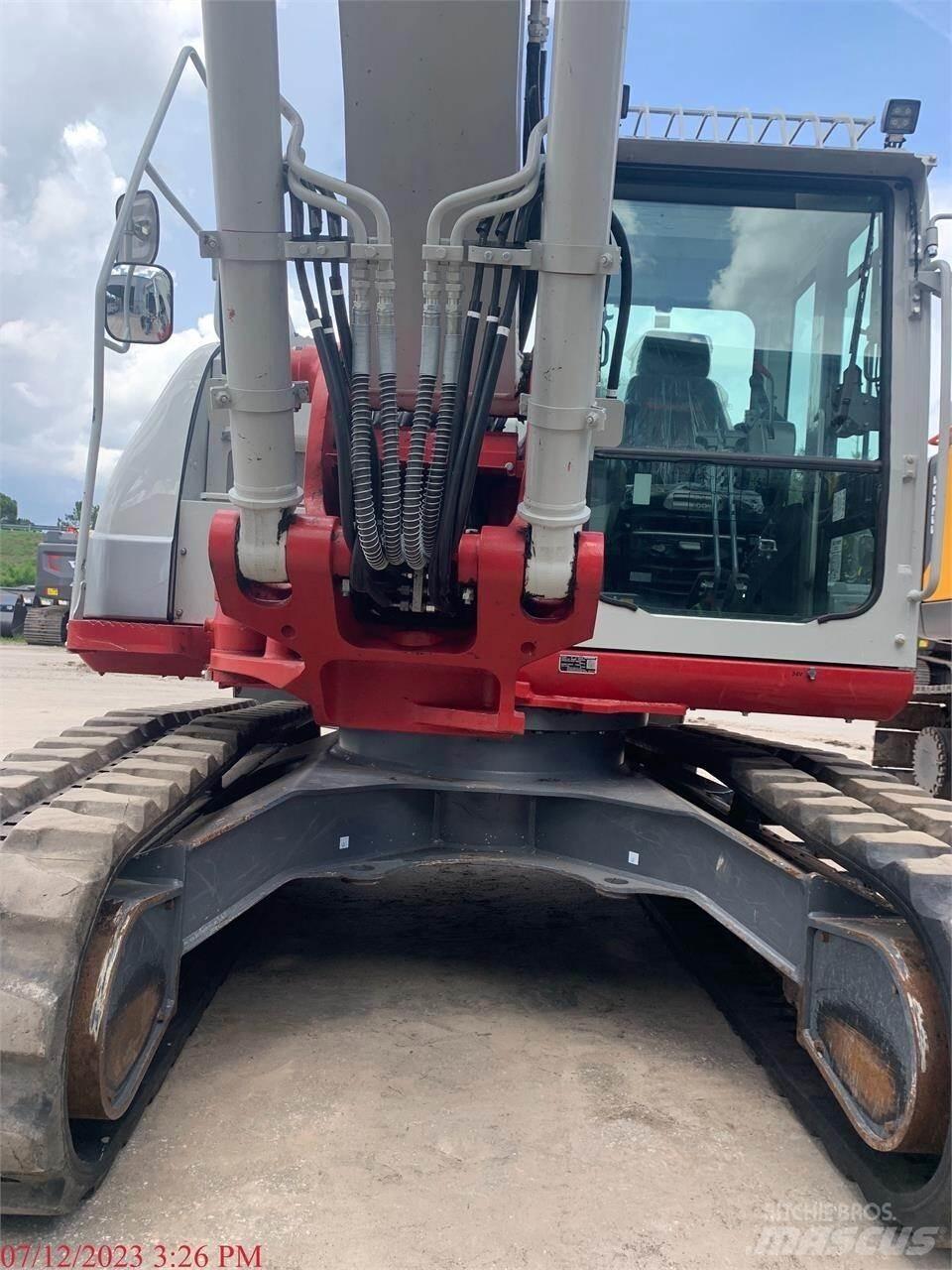 Takeuchi TB2150 Lánctalpas kotrók