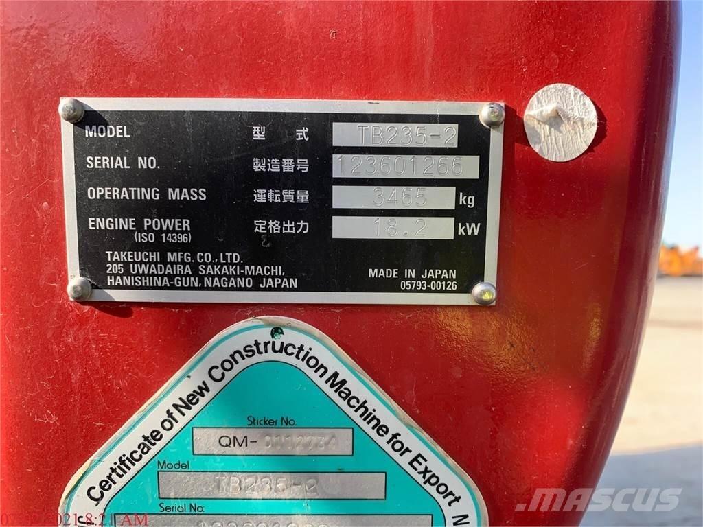 Takeuchi TB235-2 Mini kotrók < 7t