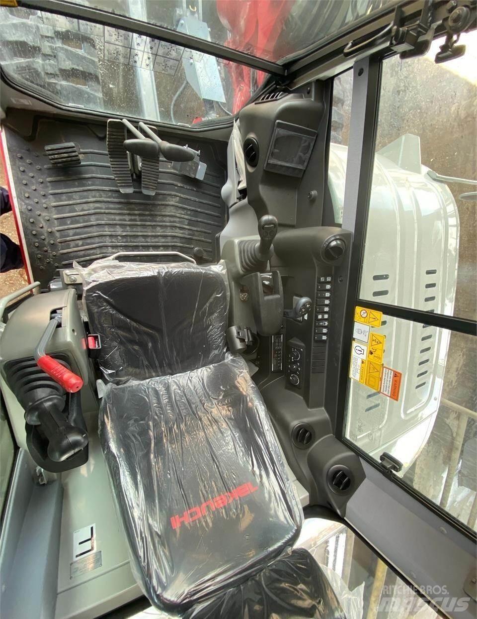 Takeuchi TB290 Lánctalpas kotrók