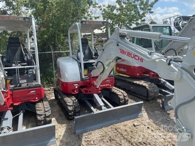 Takeuchi TB335R Mini kotrók < 7t