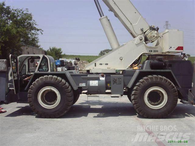 Terex CD225 Mobil daruk