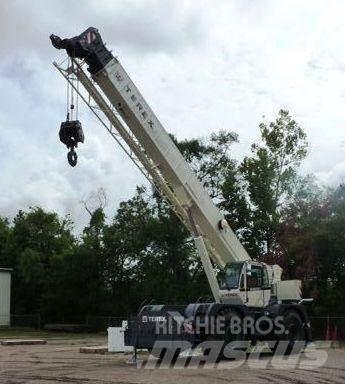 Terex RT670 Mobil daruk