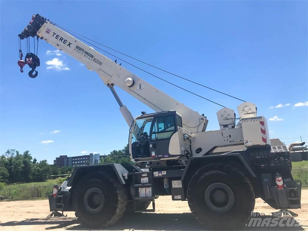 Terex RT670 Mobil daruk