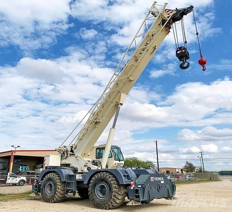 Terex RT670-1 Mobil daruk