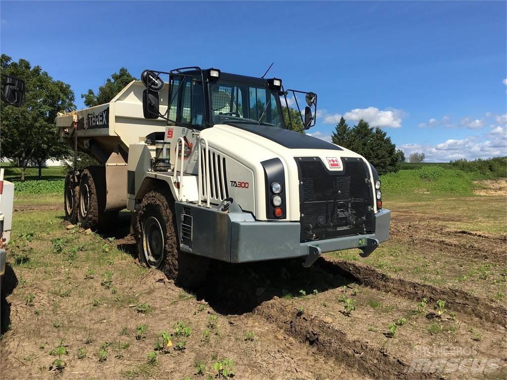 Terex TA300 Csuklósdömperek