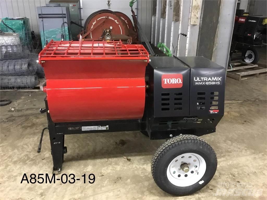 Toro MM858HP Beton keverők