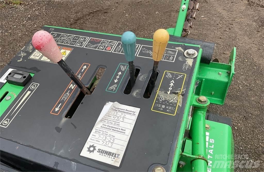 Vermeer RTX250 Árokásók