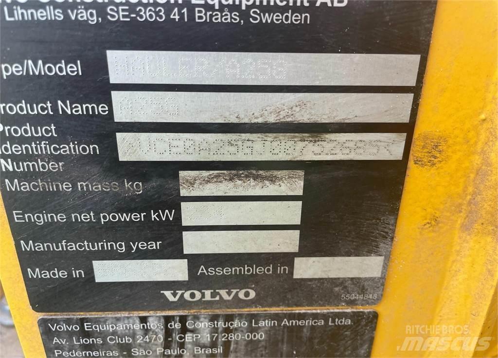 Volvo A25G Csuklósdömperek