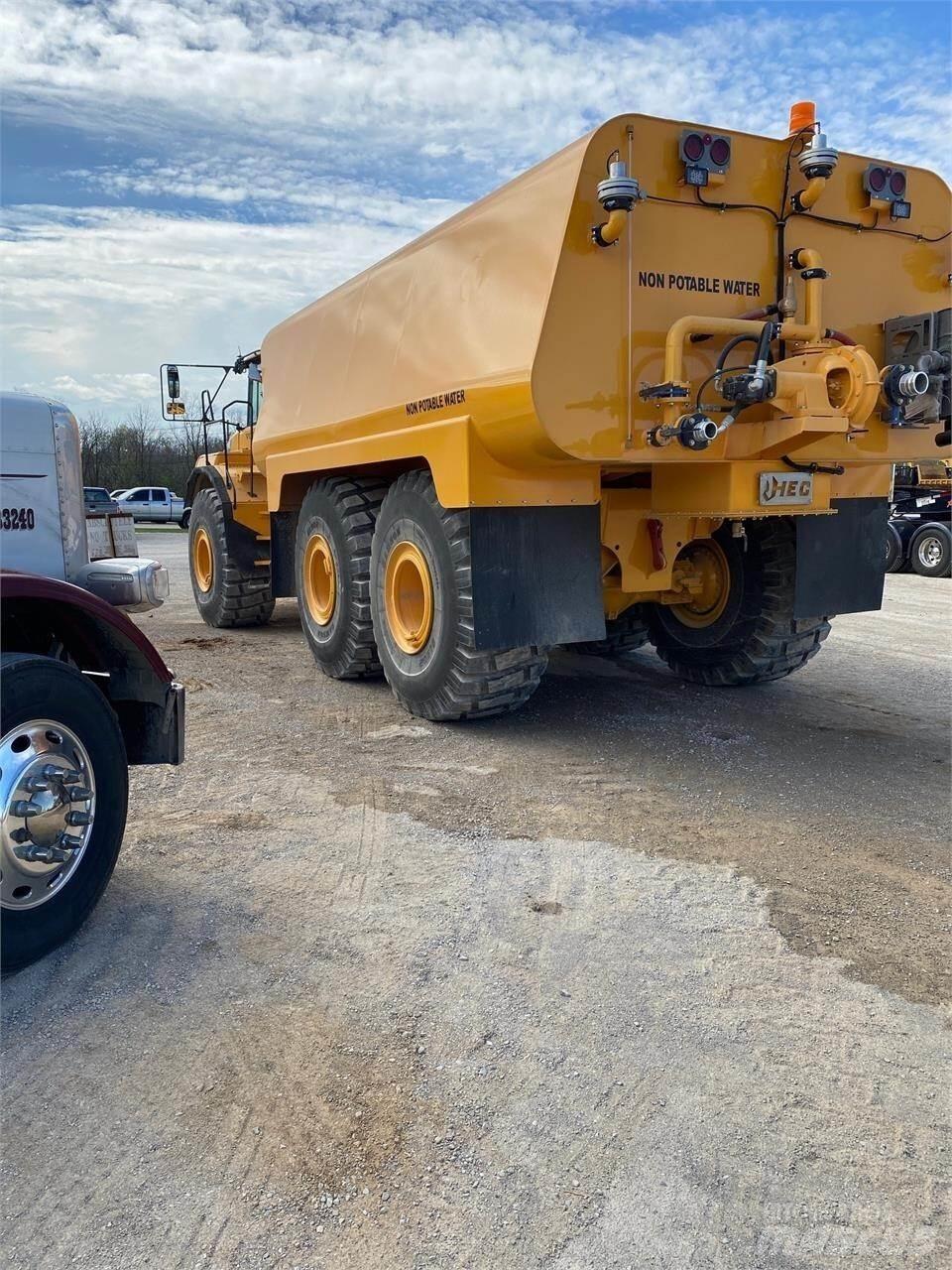 Volvo A40E Vízszállító teherautók