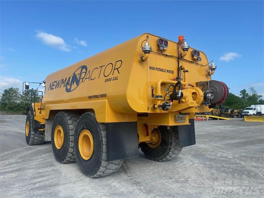 Volvo A40E Vízszállító teherautók