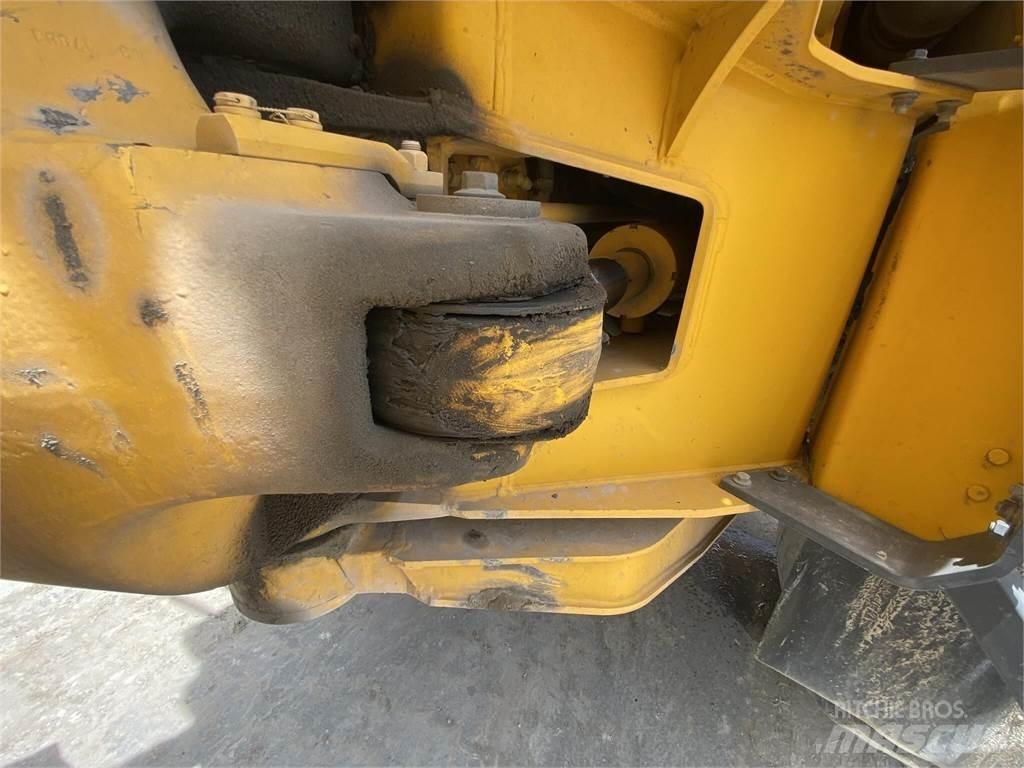Volvo A40G Vízszállító teherautók
