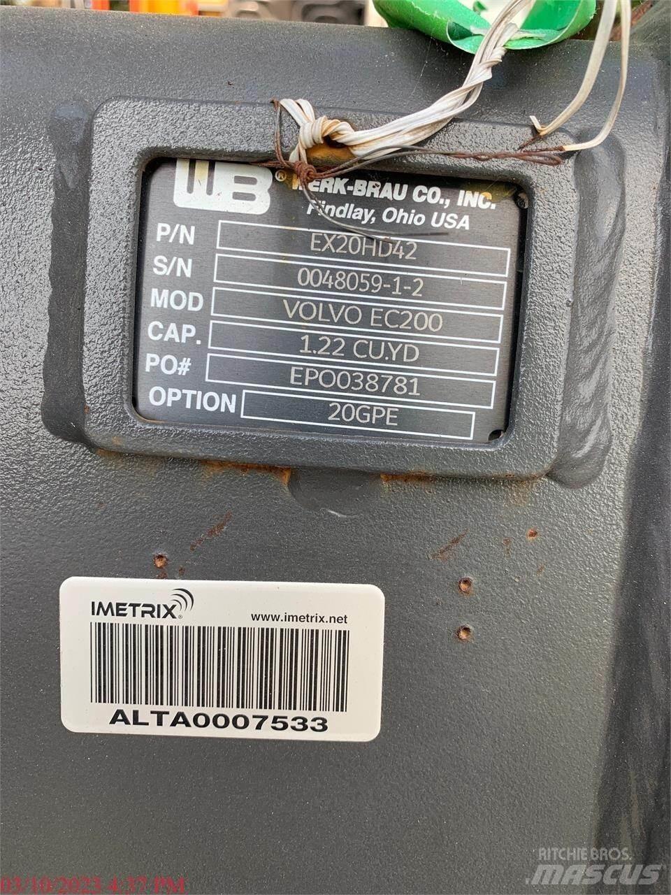 Volvo EC200EL Lánctalpas kotrók