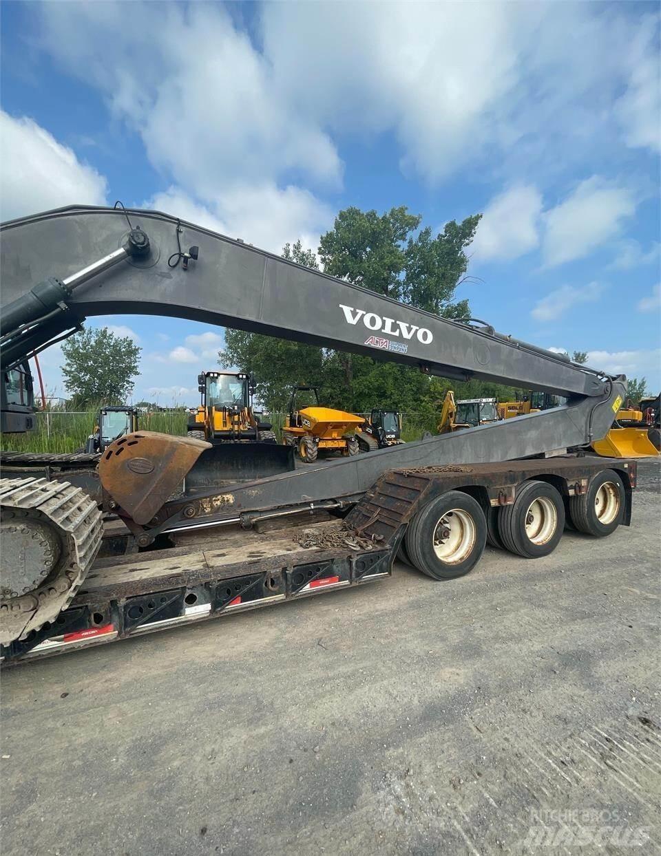 Volvo EC250E LR Lánctalpas kotrók