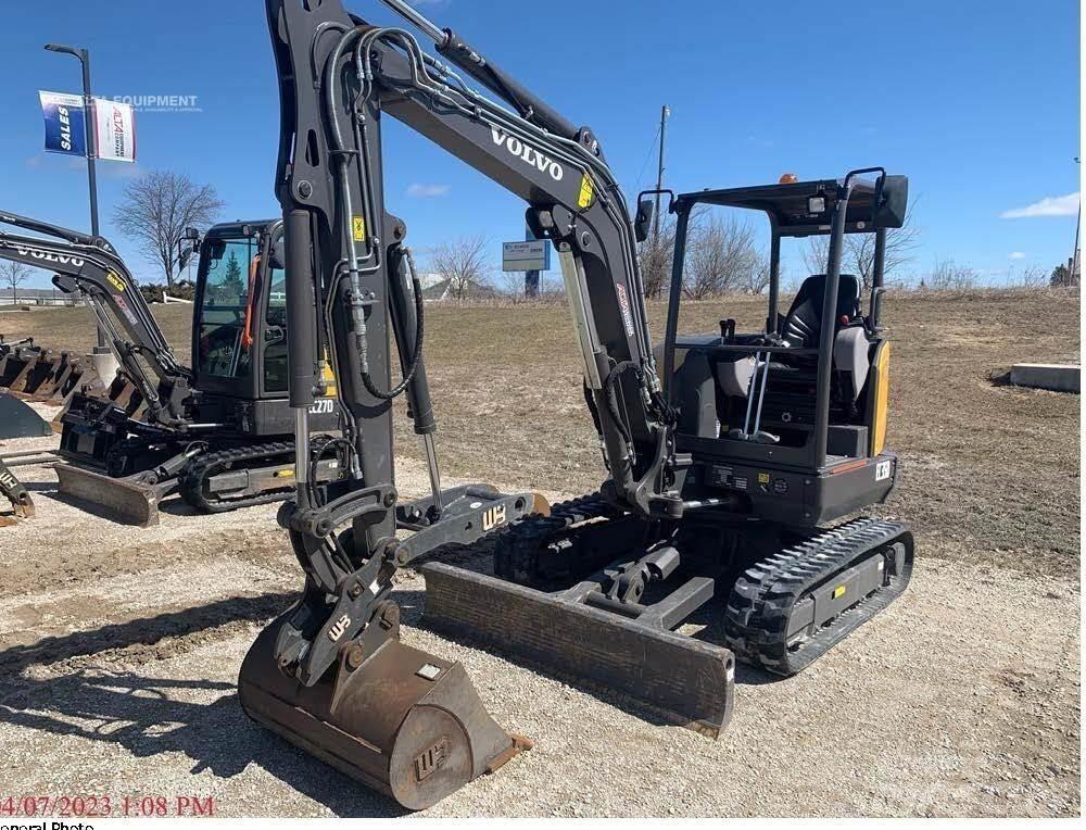 Volvo EC35D Mini kotrók < 7t