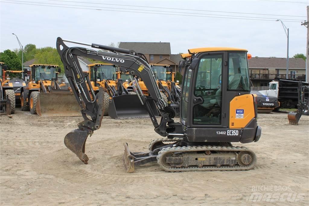 Volvo EC35D Mini kotrók < 7t