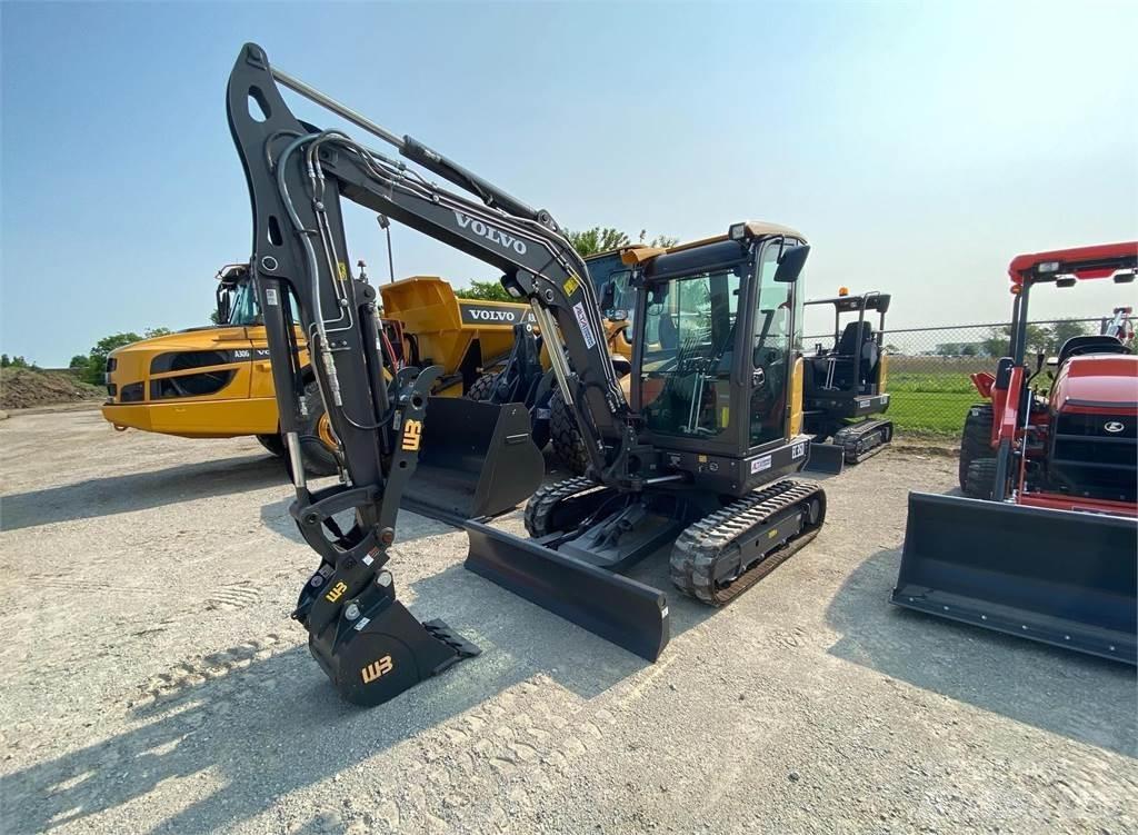 Volvo EC35D Mini kotrók < 7t