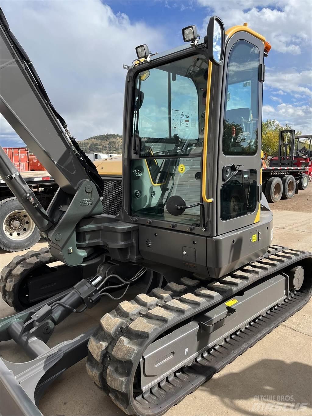 Volvo ECR88D Lánctalpas kotrók