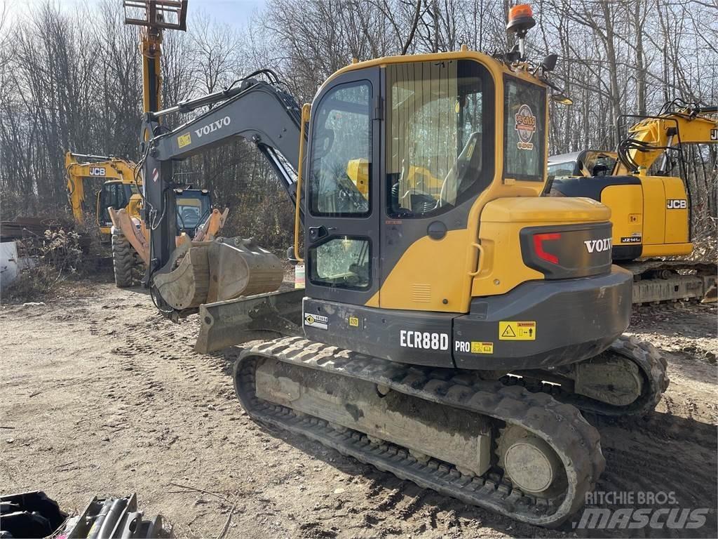 Volvo ECR88D Lánctalpas kotrók