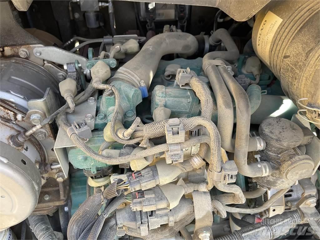 Volvo ECR88D Lánctalpas kotrók