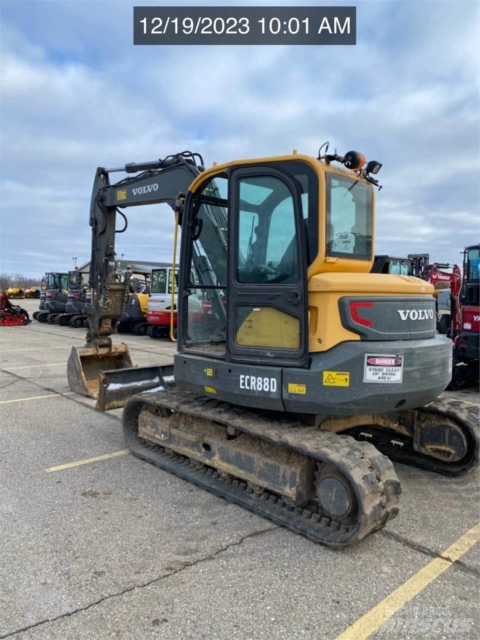 Volvo ECR88D Lánctalpas kotrók
