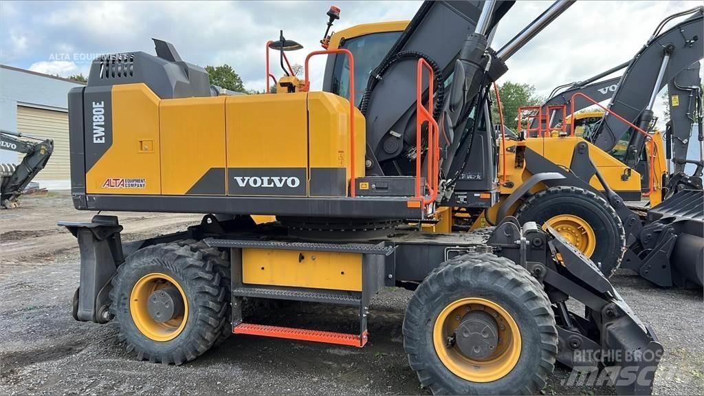 Volvo EW180E Gumikerekes kotrók